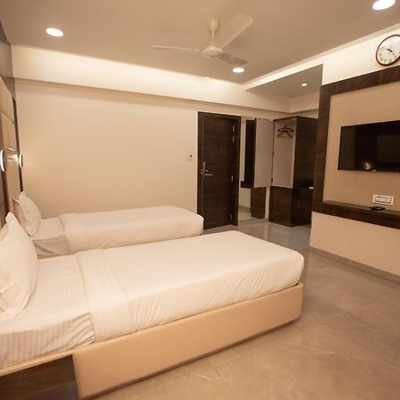 Hotel Naaz Executive مومباي المظهر الخارجي الصورة