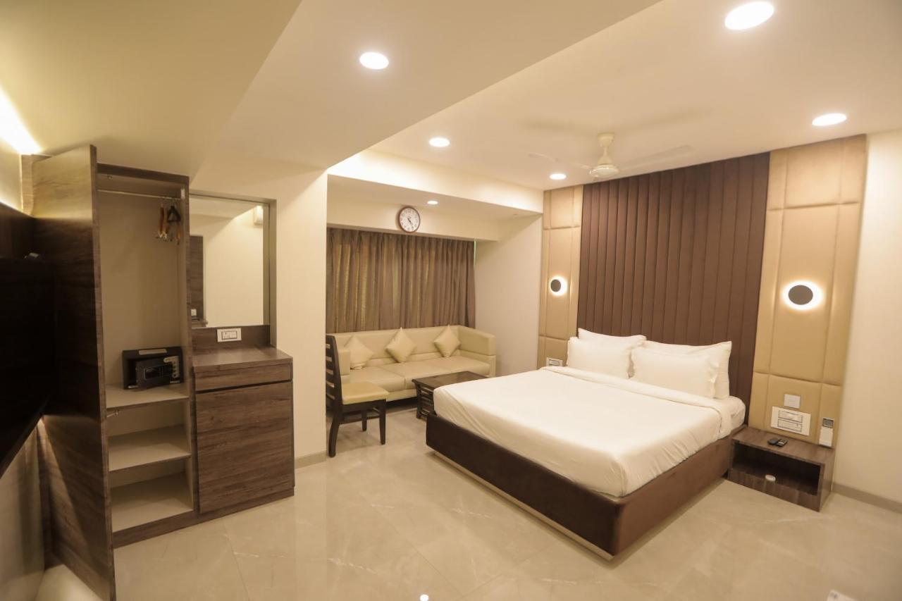 Hotel Naaz Executive مومباي المظهر الخارجي الصورة