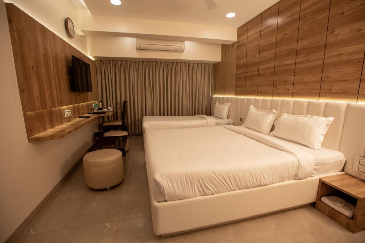 Hotel Naaz Executive مومباي المظهر الخارجي الصورة