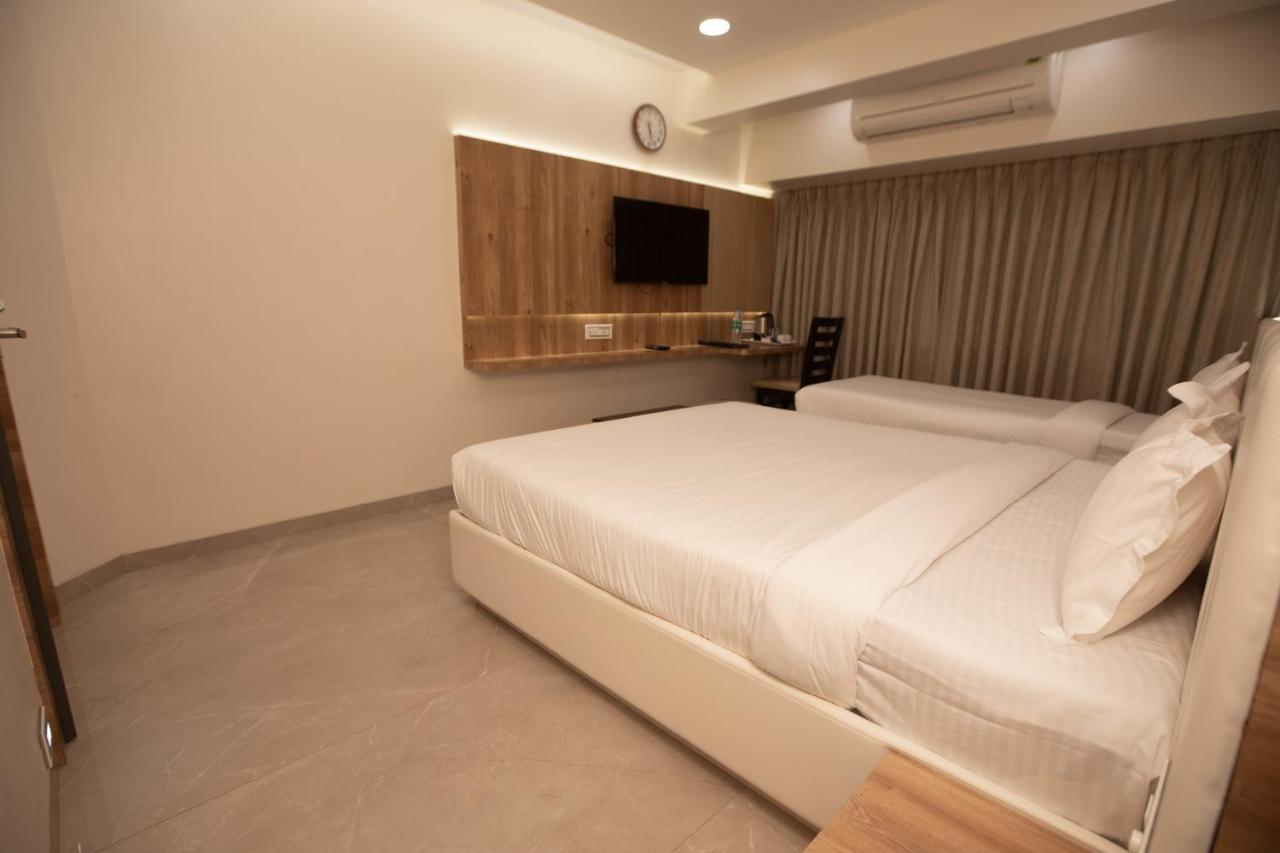 Hotel Naaz Executive مومباي المظهر الخارجي الصورة